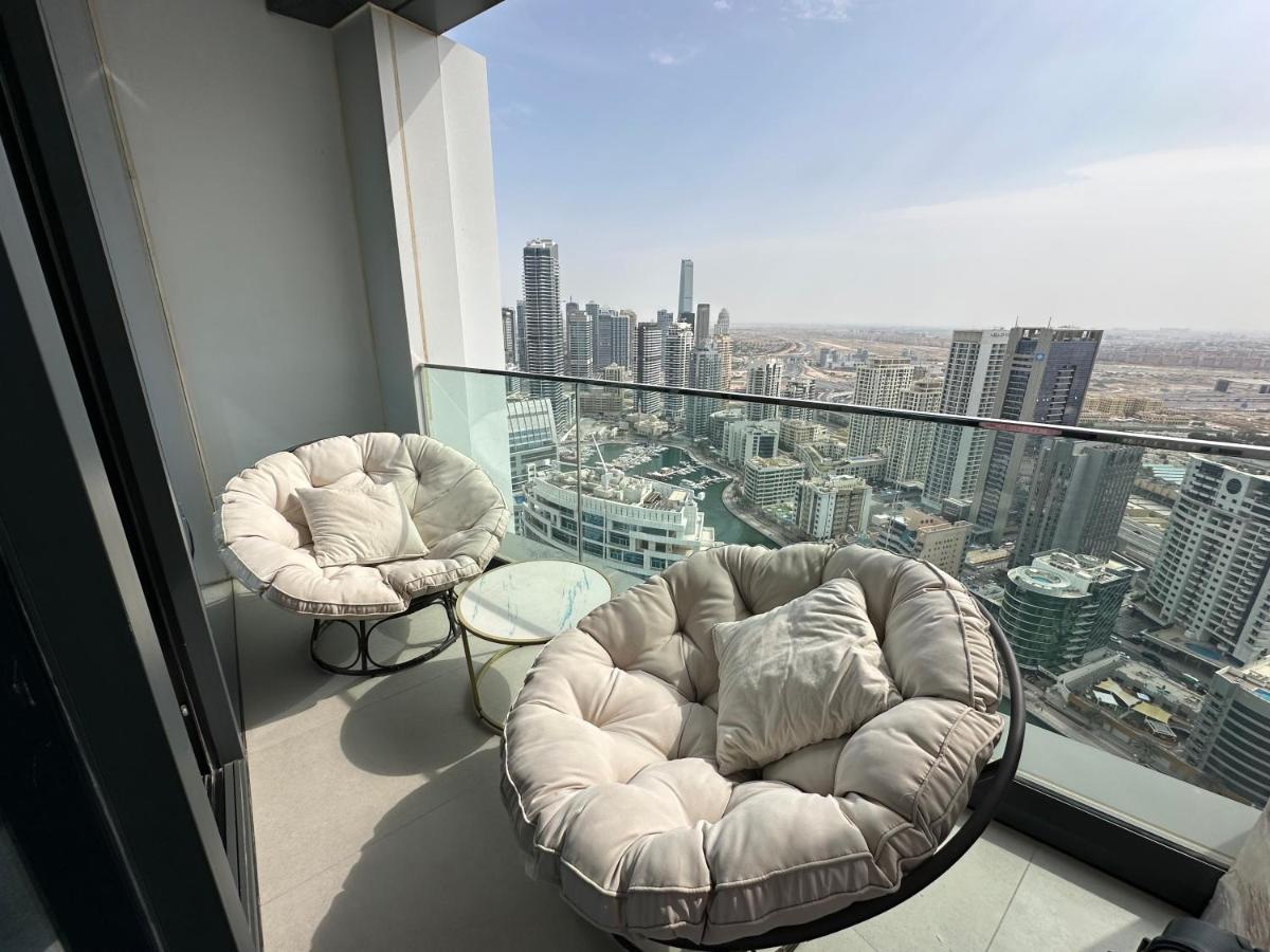 Address Residences Apartment *